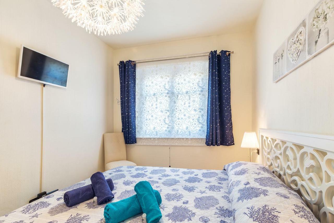 Casa Vacanze Pedras 산타마리아나바레제 외부 사진